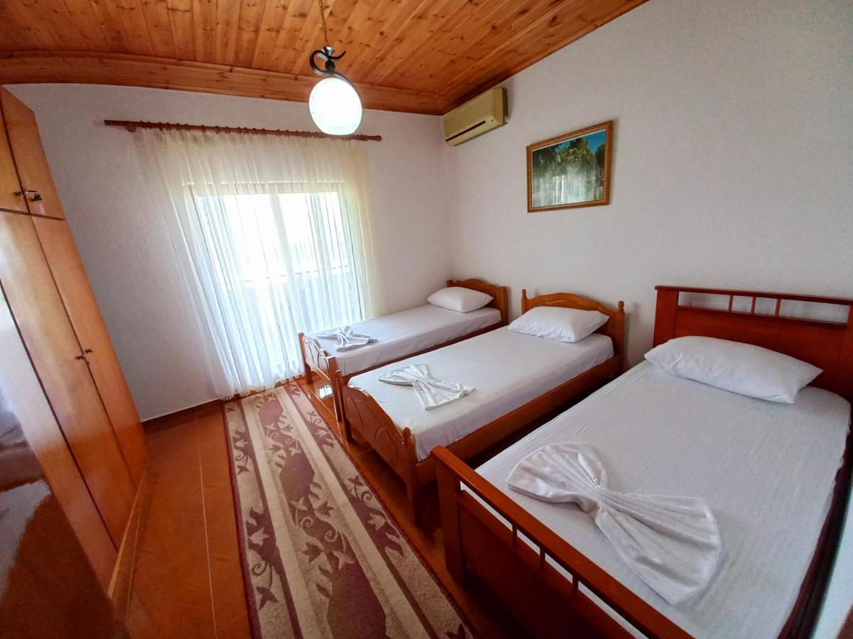 Sokolli Guest House Gjirokaster Luaran gambar