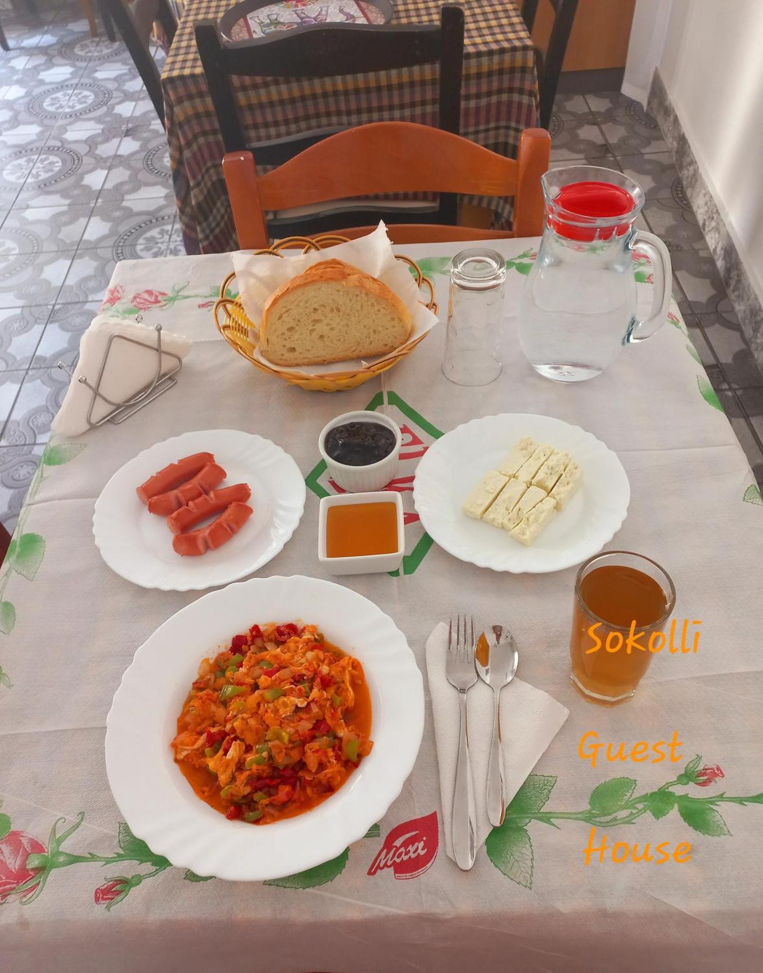 Sokolli Guest House Gjirokaster Luaran gambar